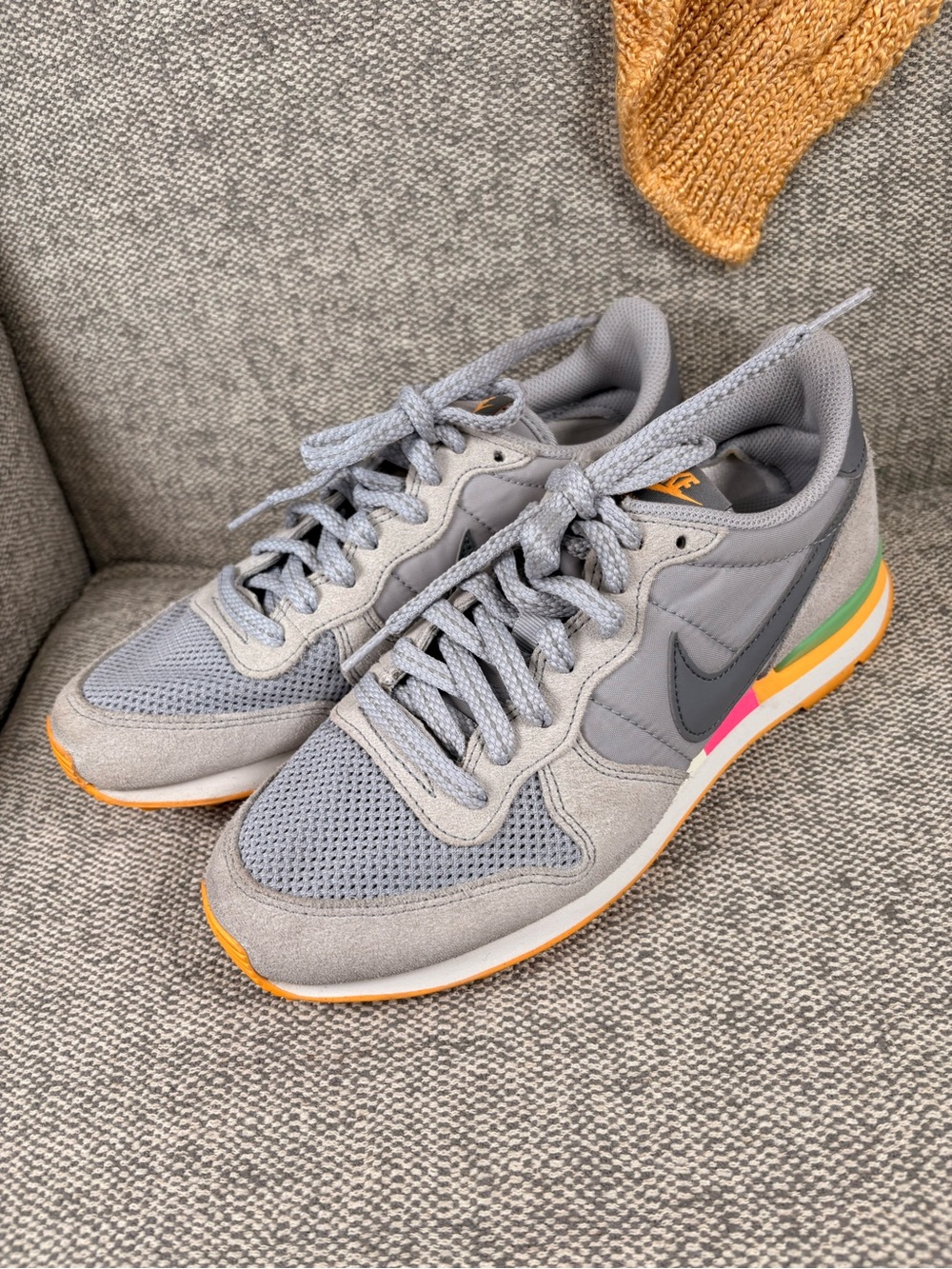 Nike Womens Internationalist – Grey – Green – Mango - Picture 8 of 9